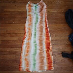 Tie-Dye Sleeveless Maxi Dress